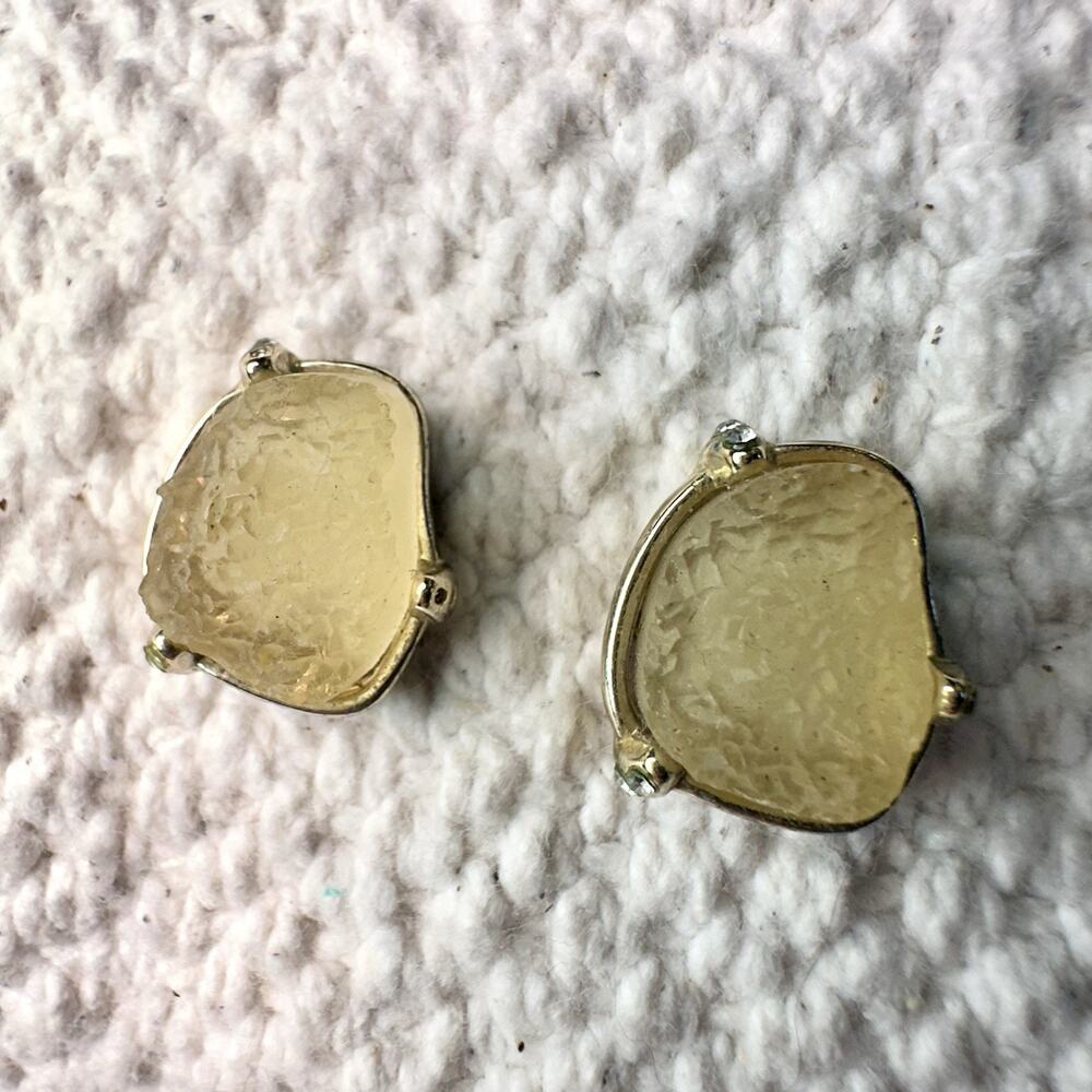Sam Edelman Druzy Created Stone earings posts gold tone bezel
